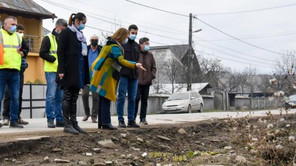 VIDEO | Nereguli constatate la lucrările executate pe drumurile județene de pe Valea Izei VIDEO | Nereguli constatate la lucrările executate pe drumurile județene de pe Valea Izei