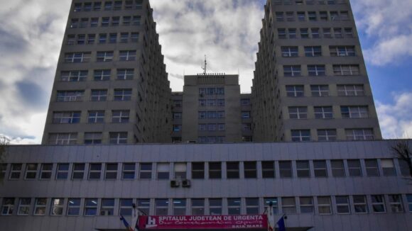 VIDEO | La Spitalul Județean de Urgență “Dr. Constantin Opriș” a fost dată în funcțiune platforma de testare RT-PCR