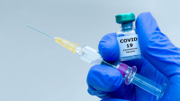 VIDEO | Primele doze de vaccin anti-COVID-19 ar putea veni în decembrie