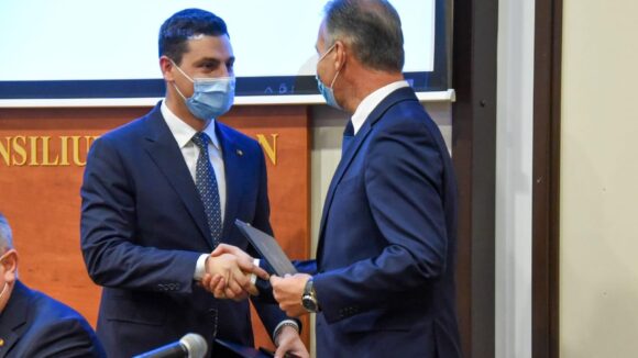 PNL: Drumurile expres din Maramureș au alocate cei mai mulți bani cu această destinație din Planul Național de Redresare și Reziliență PNL: Drumurile expres din Maramureș au alocate cei mai mulți bani cu această destinație din Planul Național de Redresare și Reziliență