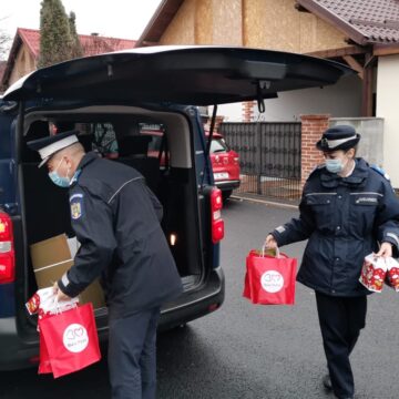 Jandarmii maramureșeni, mesagerii lui Moş Crăciun