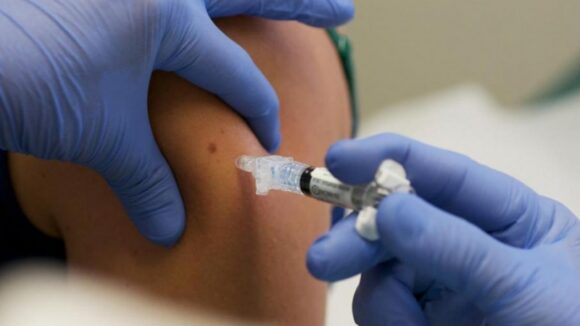 VIDEO | Toate dozele de vaccin antigripal au fost distribuite în județul Maramureș VIDEO | Toate dozele de vaccin antigripal au fost distribuite în județul Maramureș