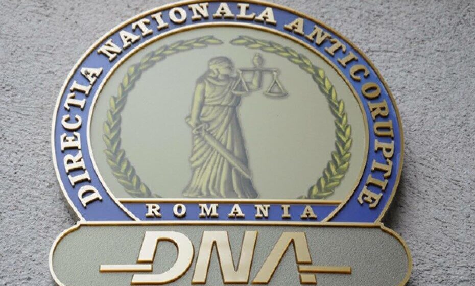 32 de condamnați, luna trecută, în dosare de corupție