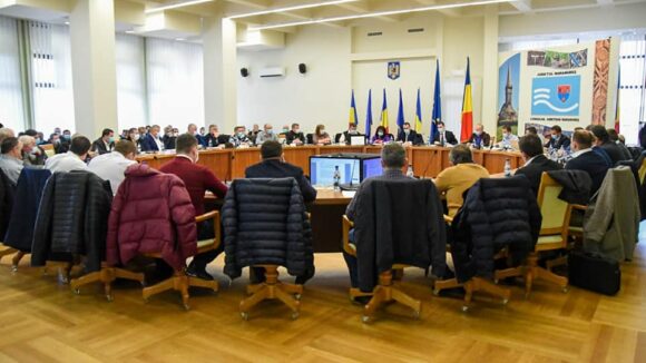 VIDEO | Maramureșenii vor primi pubele pentru colectarea selectivă a deșeurilor VIDEO | Maramureșenii vor primi pubele pentru colectarea selectivă a deșeurilor