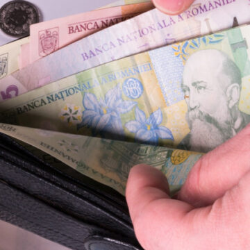 VIDEO | Salariul minim crește cu 3%
