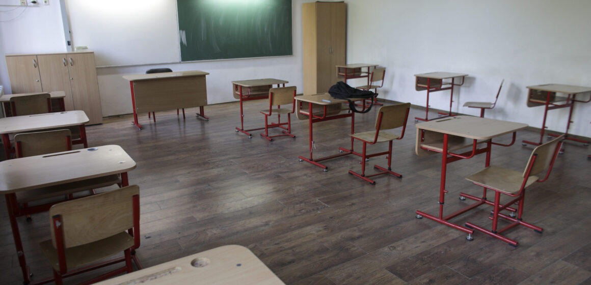 933 de candidați pentru 125 de posturi didactice, catedre vacante în Maramureș