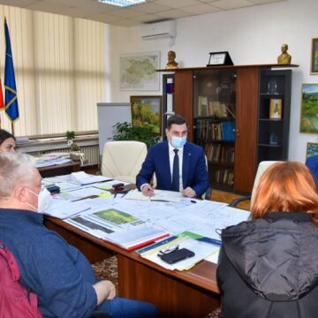 VIDEO | Discuții pentru îmbunătățirea condițiilor din unitățile spitalicești din Maramureș