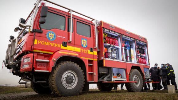 VIDEO | ISU MARAMUREȘ: Autospeciale de stingere a incendiilor de pădure VIDEO | ISU MARAMUREȘ: Autospeciale de stingere a incendiilor de pădure