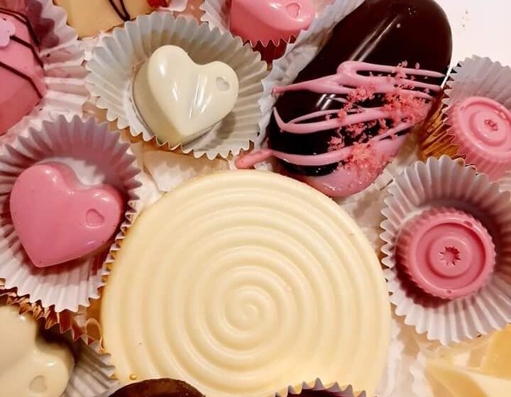 VIDEO | Comandă online delicii pentru indragostiții de dulce