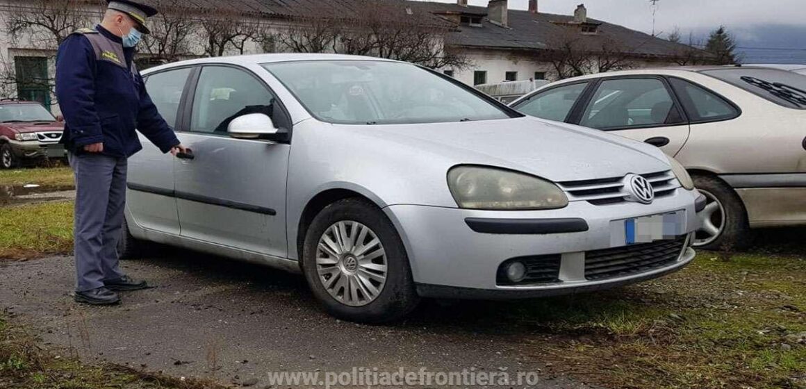 VIDEO | (FOTO) Autoturism semnalat furat din Italia, descoperit de polițiștii de frontieră în Sighetu Marmației