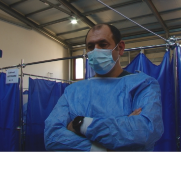 REPORTAJUL ZILEI | DE GARDĂ LA CENTRUL DE VACCINARE REPORTAJUL ZILEI | DE GARDĂ LA CENTRUL DE VACCINARE