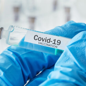 VIDEO | De ce apar cazuri de infectare cu noul coronavirus după vaccin? VIDEO | De ce apar cazuri de infectare cu noul coronavirus după vaccin?
