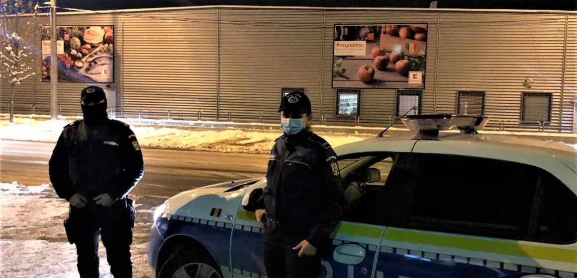 Zeci de amenzi pentru nerespectarea măsurilor de protecție individuală