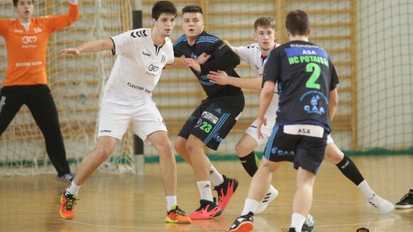 VIDEO | Academia de Handbal Minaur s-a calificat în Grupa Valoare VIDEO | Academia de Handbal Minaur s-a calificat în Grupa Valoare