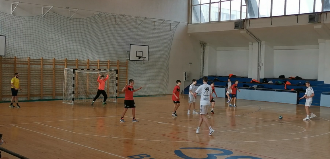 VIDEO | Academia Minaur primele doua victorii din returul campionatului VIDEO | Academia Minaur primele doua victorii din returul campionatului