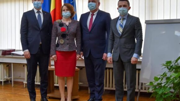 VIDEO | Vizita oficială a reprezentanților Ambasadei Ucrainei în România – însărcinatul cu afaceri, Paun Rohovei, și secretarii Amabsadei Ucrainei, Pavlo Nekrasov și Petro Stoian VIDEO | Vizita oficială a reprezentanților Ambasadei Ucrainei în România – însărcinatul cu afaceri, Paun Rohovei, și secretarii Amabsadei Ucrainei, Pavlo Nekrasov și Petro Stoian
