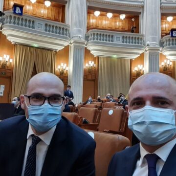 Deputații liberali Călin Bota și Florin Alexe l-au interpelat pe ministrul Economiei pe tema ecologizării perimetrelor miniere închise din Maramureș Deputații liberali Călin Bota și Florin Alexe l-au interpelat pe ministrul Economiei pe tema ecologizării perimetrelor miniere închise din Maramureș