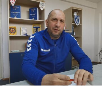 CS Minaur susține că și-a achitat datoriile față de fostul antrenor Vasile Miriuță CS Minaur susține că și-a achitat datoriile față de fostul antrenor Vasile Miriuță
