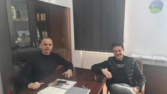 VIDEO | Fostul mare internațional român Gică Popescu, în vizită la Bârsana