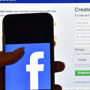 Facebook anunţă schimbări majore. Ce funcţii noi pune la dispoziţia utilizatorilor