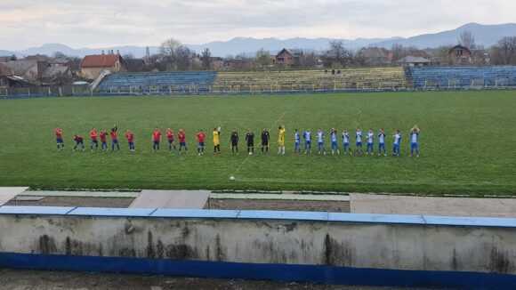 VIDEO | CSM Sighet, punctaj maxim după primul turneu de promovare, disputat pe Stadionul Municipal Sighet VIDEO | CSM Sighet, punctaj maxim după primul turneu de promovare, disputat pe Stadionul Municipal Sighet