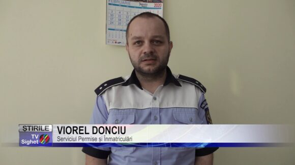VIDEO | Fostul șef al Serviciului Public Comunitar Regim Permise de Conducere și Înmatricularea Vehiculelor Maramureș a fost reținut de DNA