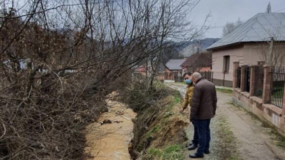 Călin Bota: Ministerul Economiei recunoaște subfinanțarea în ultimii 15 ani a lucrărilor de închidere și ecologizare a perimetrelor miniere din Maramureș Călin Bota: Ministerul Economiei recunoaște subfinanțarea în ultimii 15 ani a lucrărilor de închidere și ecologizare a perimetrelor miniere din Maramureș