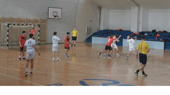 VIDEO | Jucătorii Academiei Minaur Baia Mare au reușit să se califice la turneul final, câștigând grupa cu 56,5 puncte