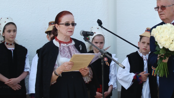 VIDEO | Artista Zoe Vida Porumb și-a expus lucrările la Muzeul de Etnografie și Artă Populară în cadrul expoziției ”Broderie” VIDEO | Artista Zoe Vida Porumb și-a expus lucrările la Muzeul de Etnografie și Artă Populară în cadrul expoziției ”Broderie”