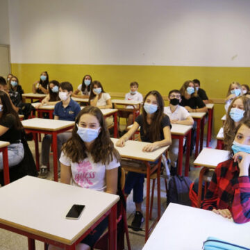 VIDEO | Evaluarea competențelor fundamentale dobândite în ciclul primar a continuat astăzi cu proba la Matematică