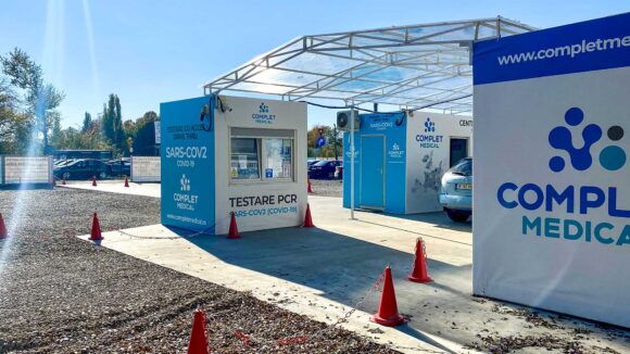 VIDEO | Centru de vaccinare de tip drive-through la Sighet VIDEO | Centru de vaccinare de tip drive-through la Sighet