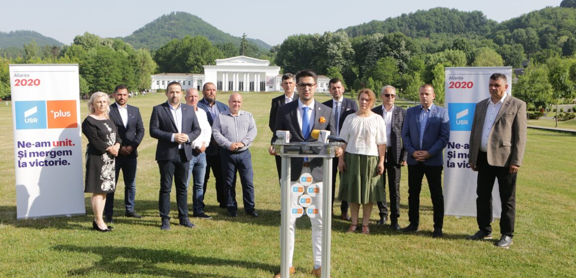 VIDEO | Brian Cristian a prezentat componența Biroului Local USR PLUS Baia Mare, următorii pași și obiectivele filialei locale reunite