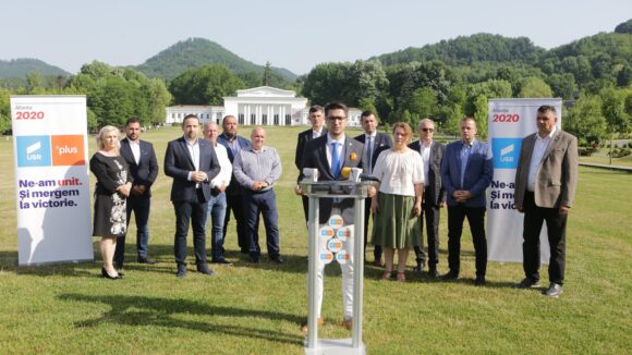 VIDEO | Brian Cristian a prezentat componența Biroului Local USR PLUS Baia Mare, următorii pași și obiectivele filialei locale reunite