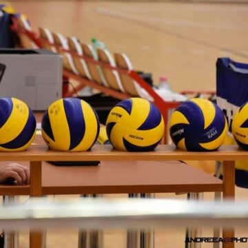 VIDEO | Știința Explorări va debuta pe teren propriu în noul campionat VIDEO | Știința Explorări va debuta pe teren propriu în noul campionat