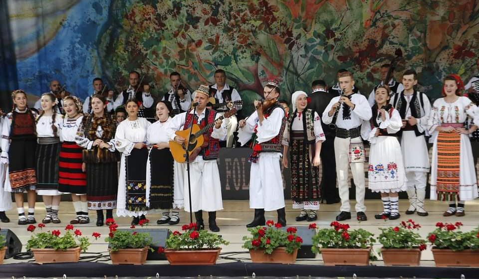 PROGRAM: Festivalul Național de Folclor ”Ion Petreuș” în Baia Mare