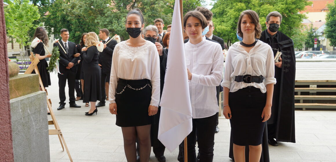 FOTO | Absolvenții Liceului Teoretic Németh László au fost binecuvântați de preoții mai multor confesiuni