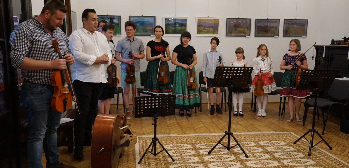 FOTO-VIDEO | ”Casa Muzicală” – un program de succes la Centrul Cultural Teleki