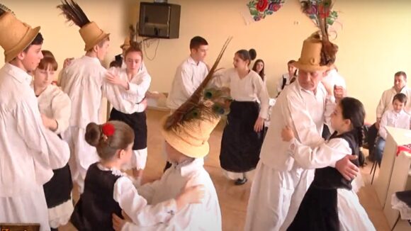VIDEO | ”Danț la șură” la Băița de sub Codru VIDEO | ”Danț la șură” la Băița de sub Codru