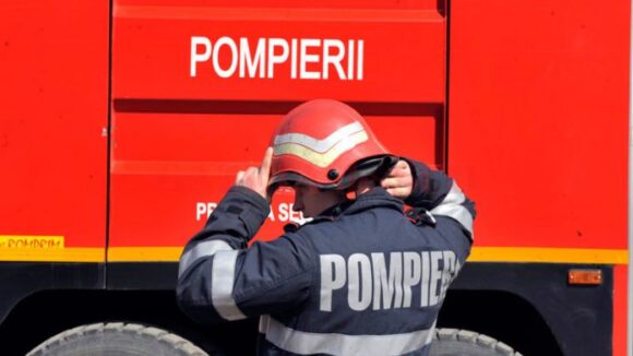 VIDEO | Apartament cuprins de flăcări în Sighetu Marmației