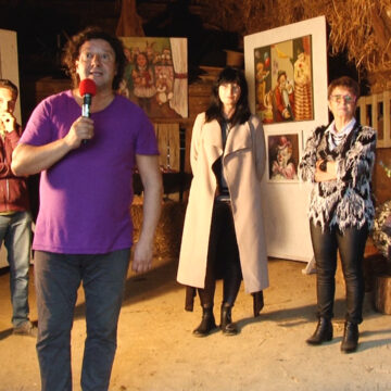 Video | Vernisajul expoziției colective ”Clovni și jucării”