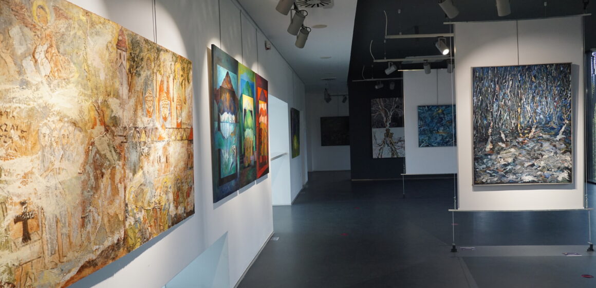 Video | 20 de ani – Expoziția aniversară a învățământului artistic universitar băimărean, 2000 – 2020