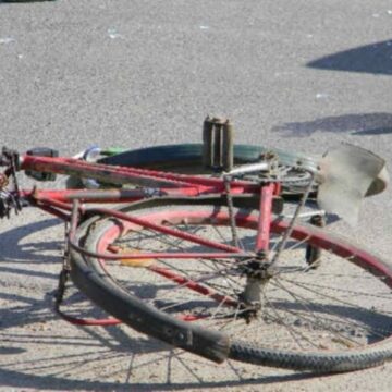 Un tânăr din Baia Mare a accidentat un biciclist, el a fost internat în spital