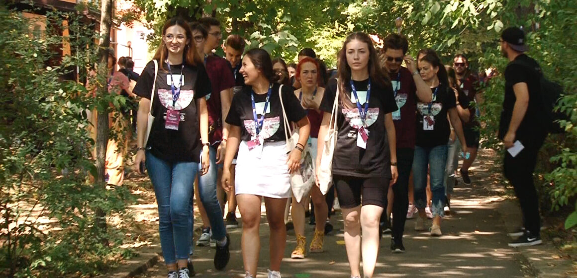 Video | Protestul Alianței Naționale a Organizațiilor Studențești din România în Baia Mare