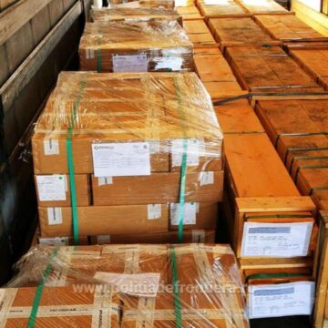 Produse electrice și electronice de 1,74 milioane de lei confiscate dintr-un automarfar la vamă Produse electrice și electronice de 1,74 milioane de lei confiscate dintr-un automarfar la vamă