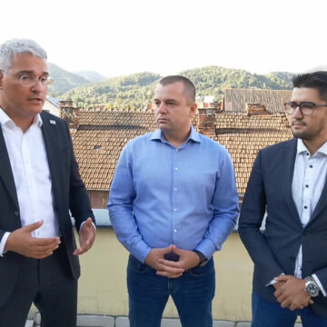 Video | Europarlamentarul USR-PLUS Dragoș Pîslaru a vizitat Pirita la Baia Mare
