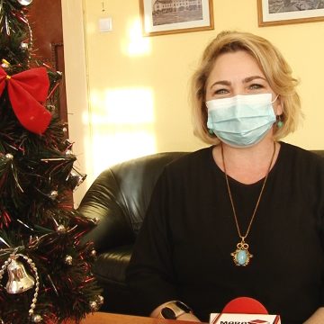 Video | Mesaje de sărbători: Gabriela Mărieș, director Liceul tehnologic UCECOM ”Spiru Haret” Baia Mare Video | Mesaje de sărbători: Gabriela Mărieș, director Liceul tehnologic UCECOM ”Spiru Haret” Baia Mare