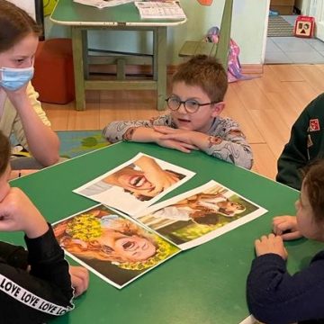 Ziua internațională a râsului și a fericirii marcată la Complexul de Servicii al DGASPC din Sighetu Marmației