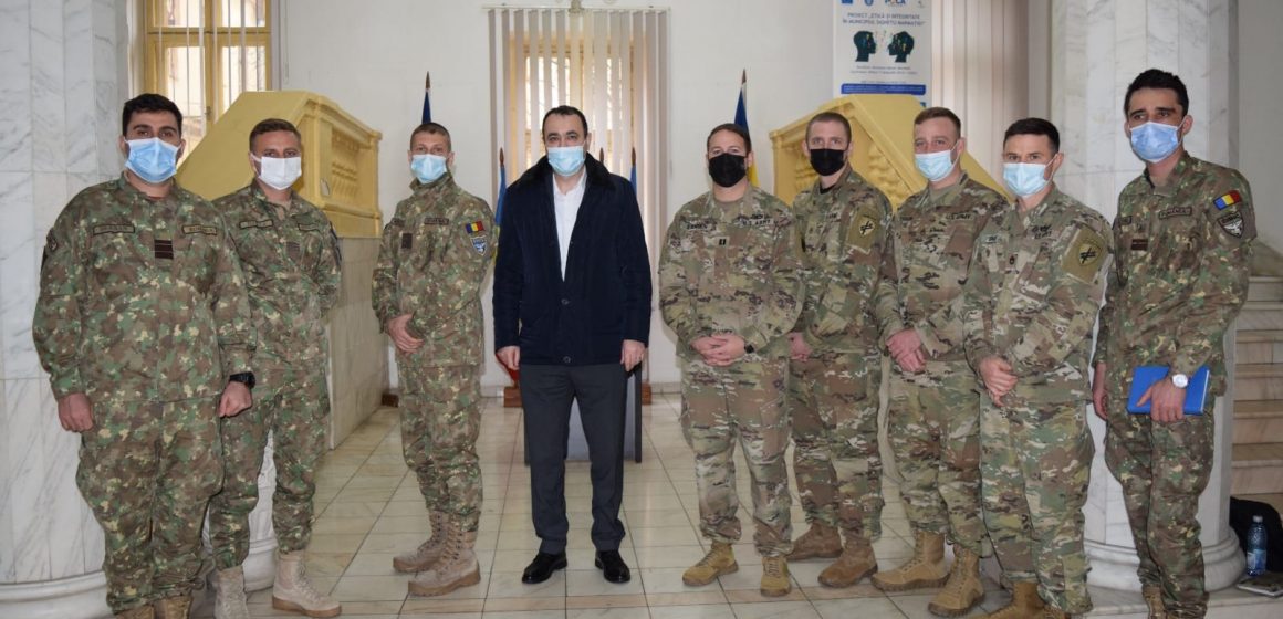 Primăria Sighetu Marmației a primit vizita unei echipe mixte româno-americane, formată din specialiști în cooperare civil-militară