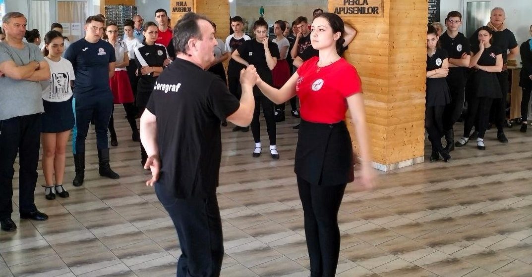 Maramureșul, promovat la Seminarul național de coregrafie ,,Magia dansului”