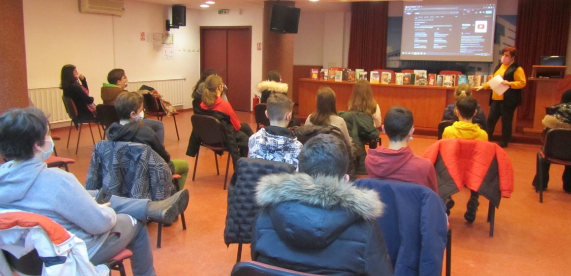 Drumul cărții, de la copac la volumul tipărit Drumul cărții, de la copac la volumul tipărit